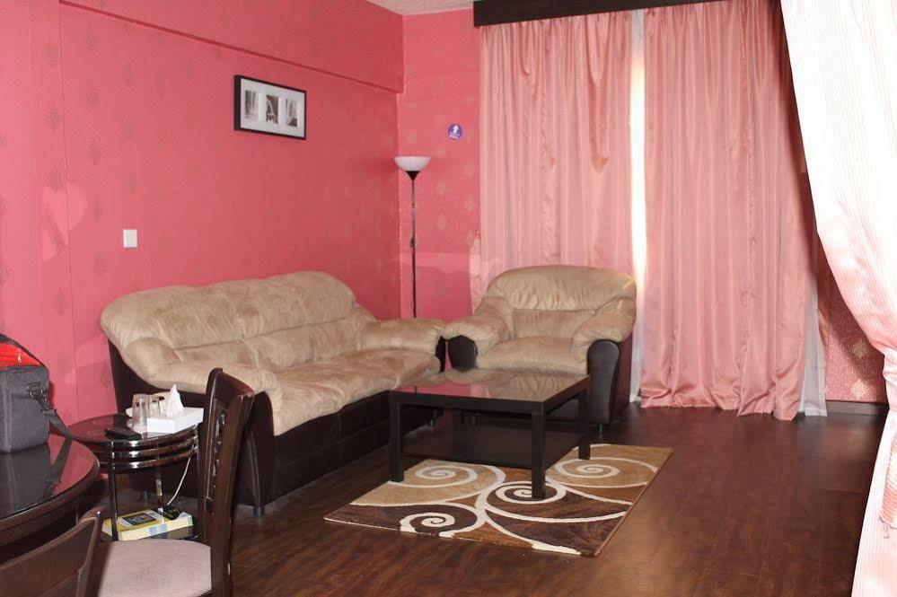 Rafee Hotel Dubai Exterior photo